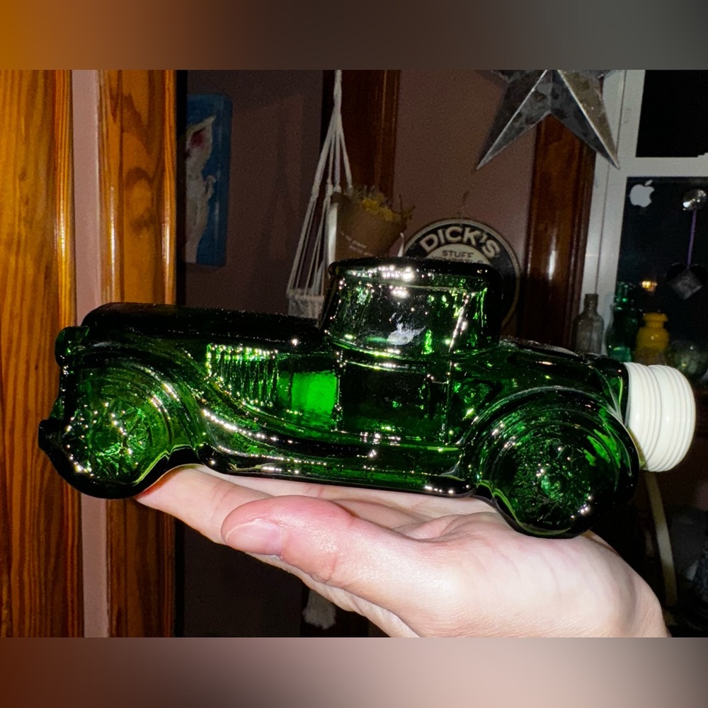 Avon Vintage Sterling Six ll Decanter Classic Car✨